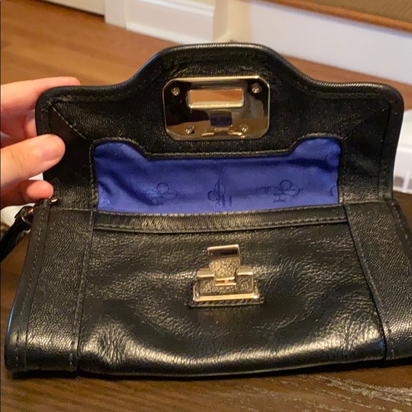 COLE HAAN CLUTCH/WRISTLET NWOT - Picture 9 of 12